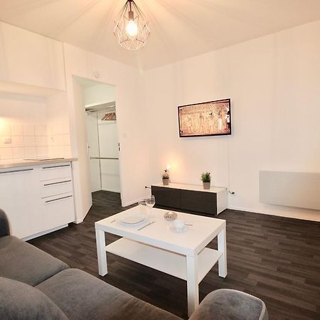 Le Toit D'Emma Apartment Longeville-les-Metz ภายนอก รูปภาพ