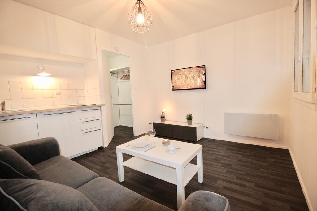 Le Toit D'Emma Apartment Longeville-les-Metz ภายนอก รูปภาพ
