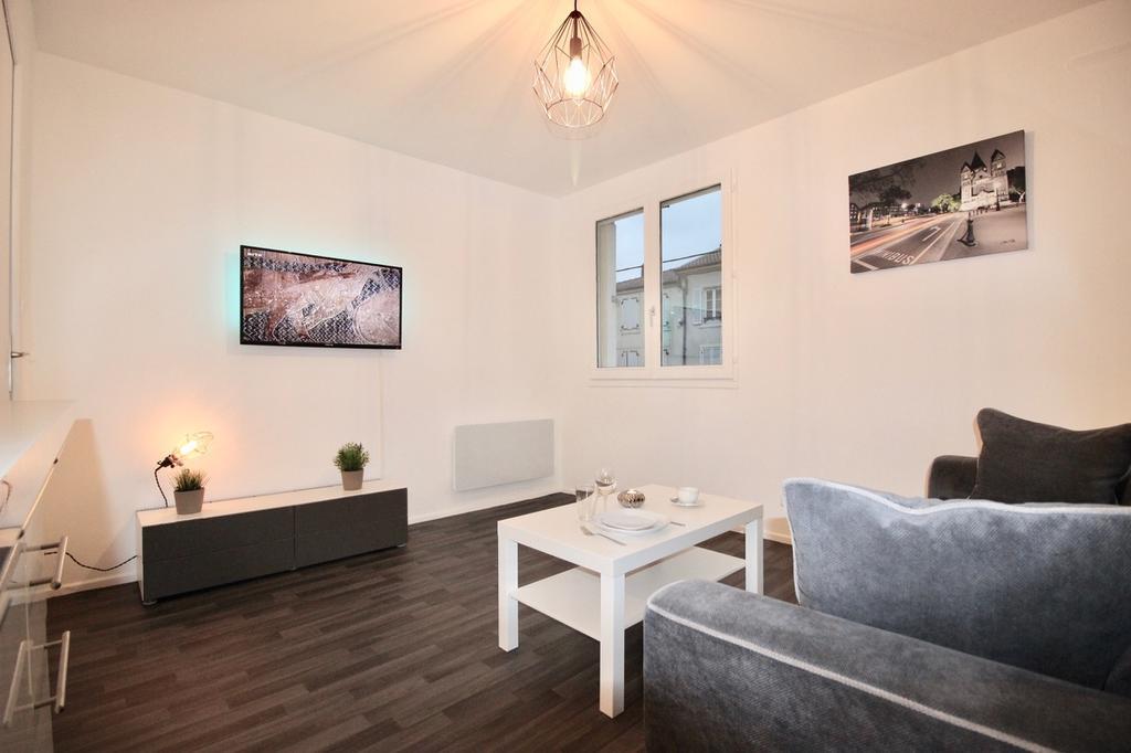 Le Toit D'Emma Apartment Longeville-les-Metz ภายนอก รูปภาพ